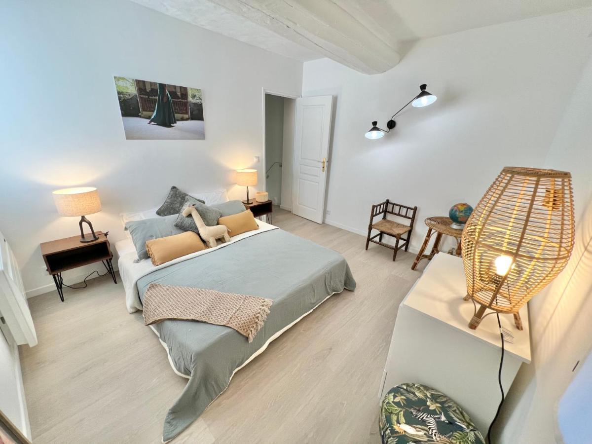 Maison De Village Au Calme. Lourmarin Ngoại thất bức ảnh