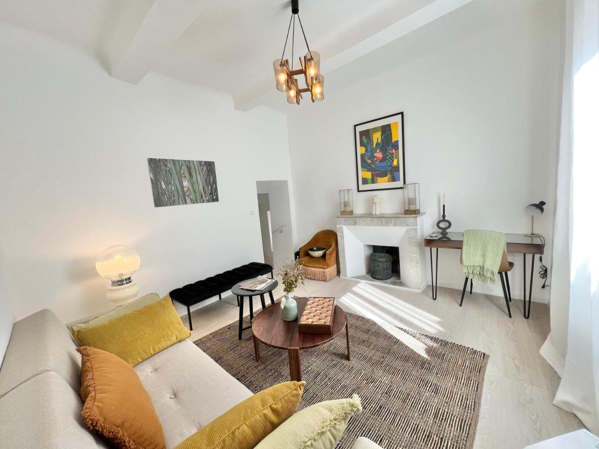 Maison De Village Au Calme. Lourmarin Ngoại thất bức ảnh